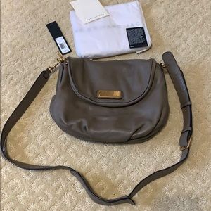 Marc by Marc Jacobs taupe leather shoulderbag